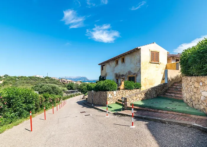 Belvedere 18 - 3 Shared Pool Apartman